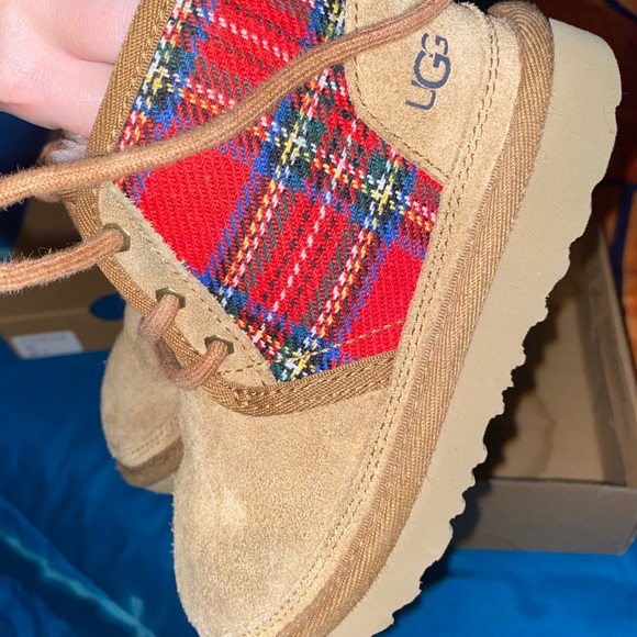 Unisex UGG size 10C - Picture 5 of 8